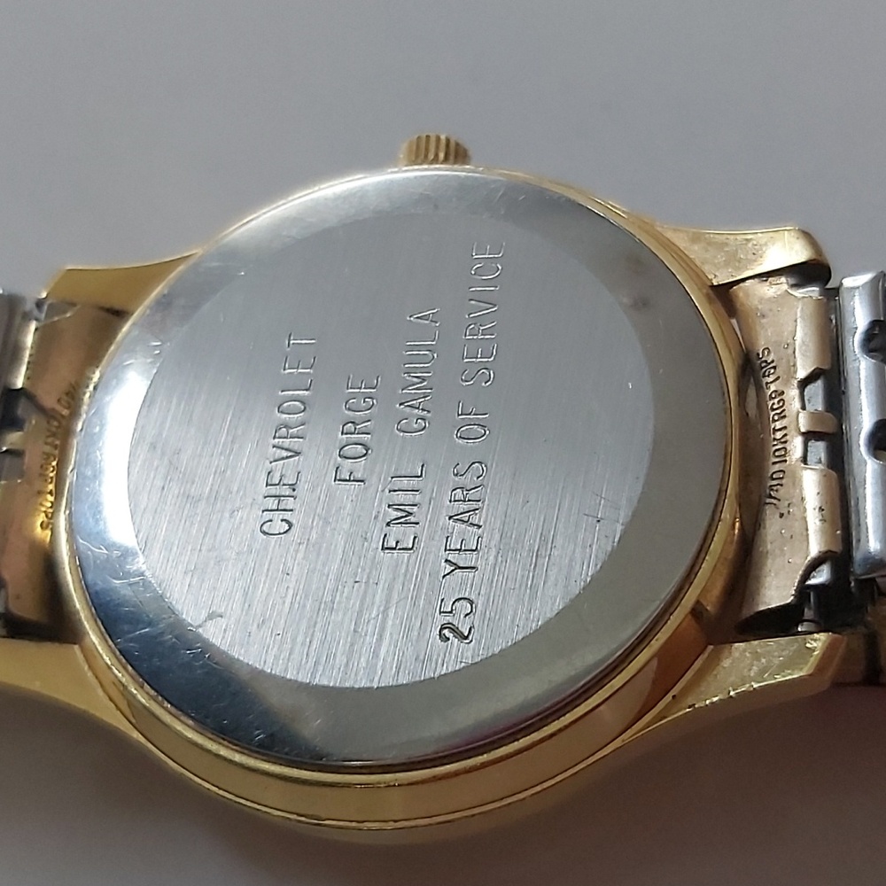 Omega Gold Quartz Watch - Picture 5 of 15